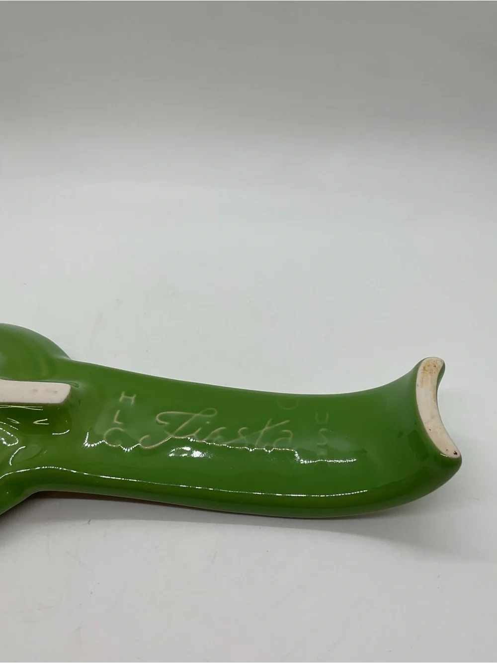 Fiesta Shamrock? Green Ceramic Spoon Rest - flaws